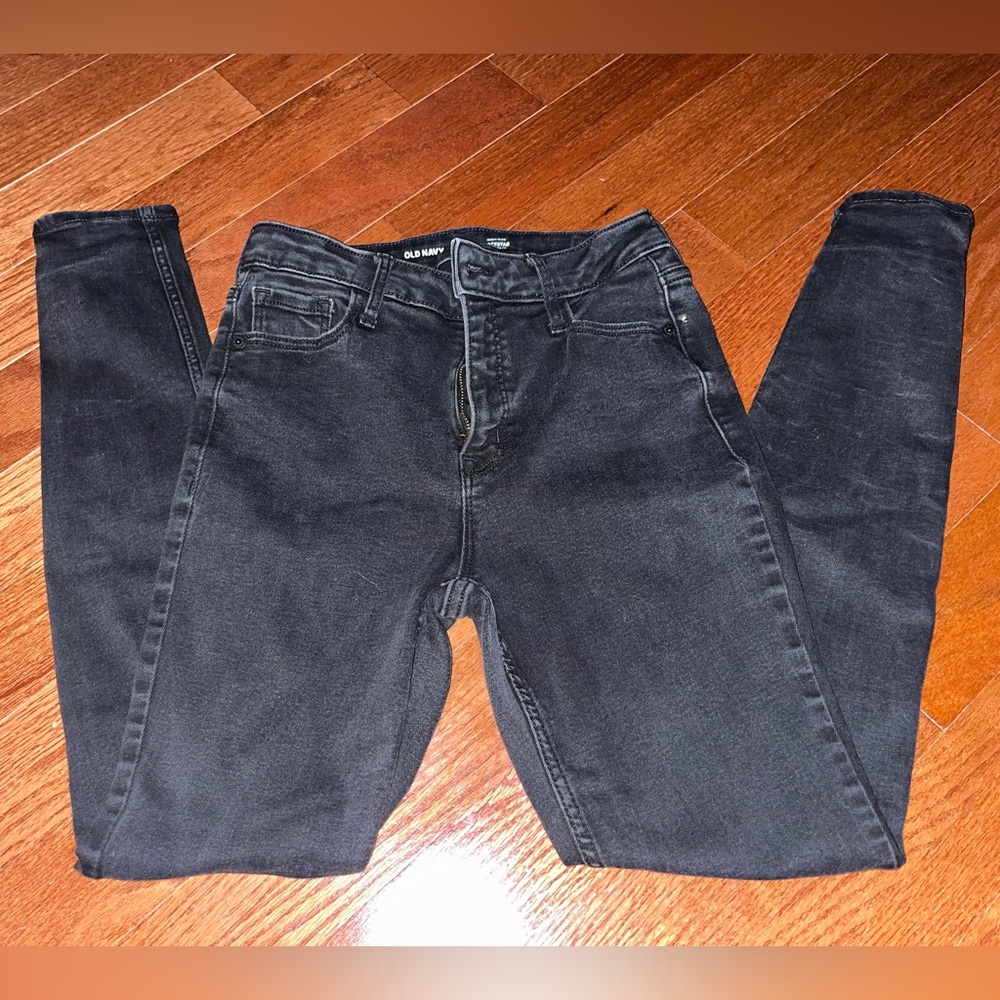 Black skinny jeans